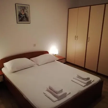 Cepo Apartment