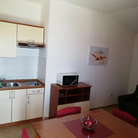 Cepo Apartment